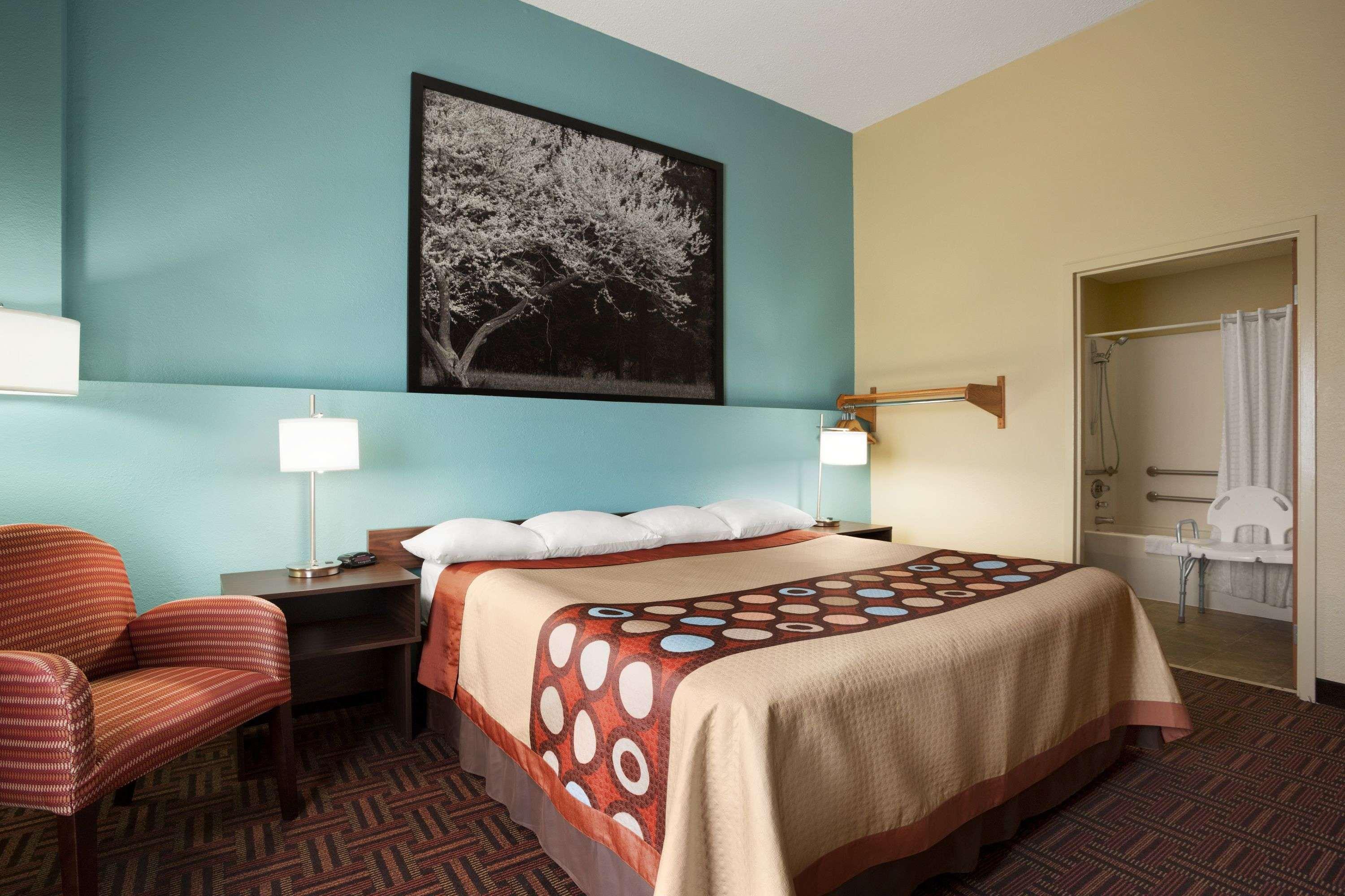 Super 8 By Wyndham Marion Motel Екстериор снимка