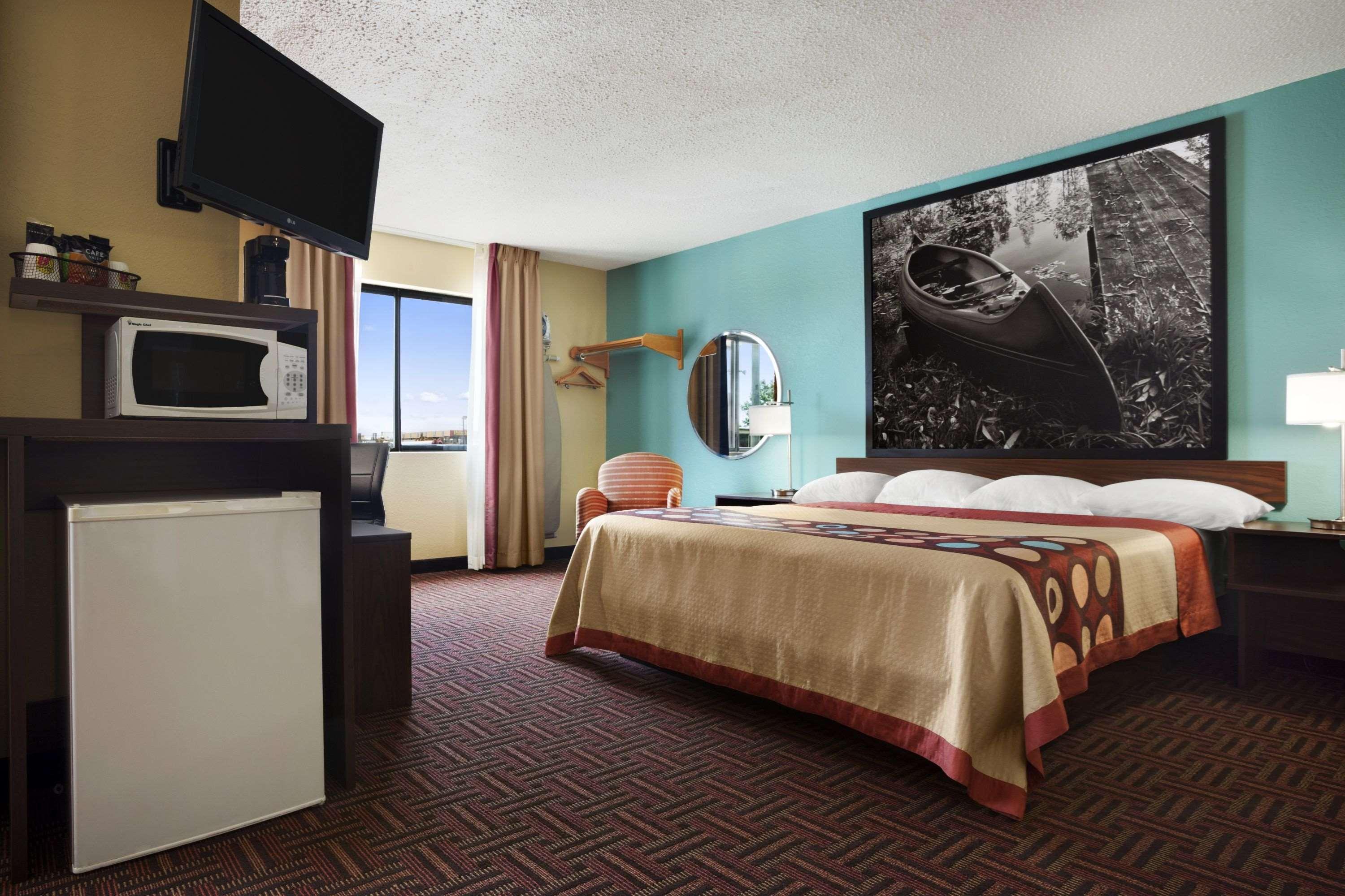 Super 8 By Wyndham Marion Motel Екстериор снимка