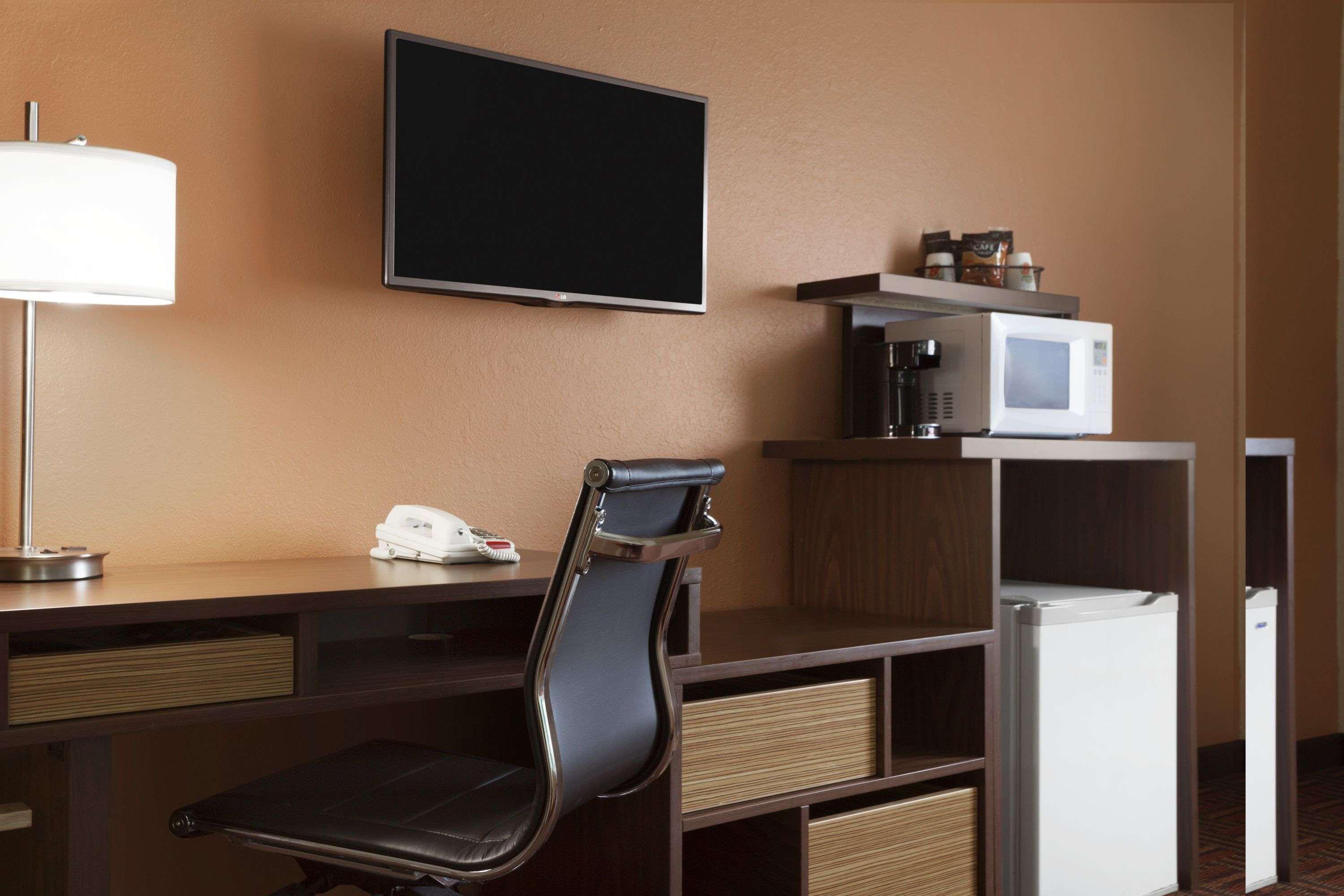 Super 8 By Wyndham Marion Motel Екстериор снимка
